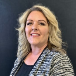 Laura Meadows, Cosmetology Instructor Staff Photo